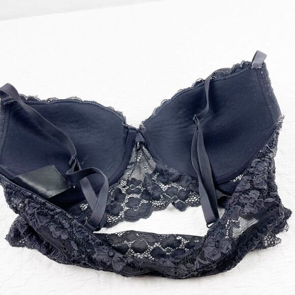BUY 1 GET 1 FREE H&M 34d black lace longline bra - Picture 2 of 7